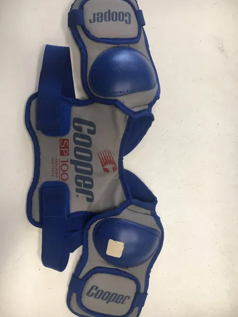 Cooper Youth Size Medium Used Hockey Shoulder Pads