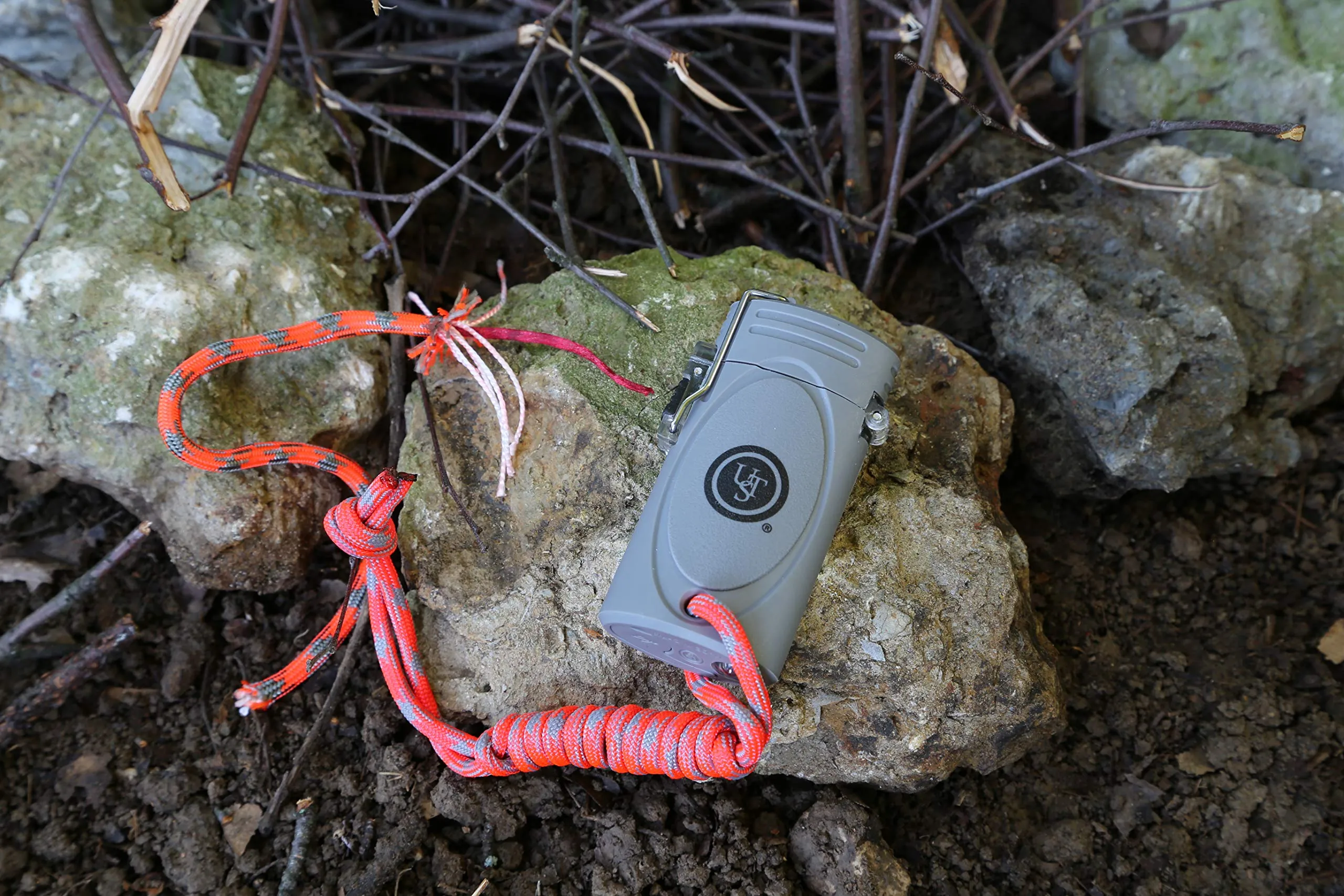 Ultimate Survival Technologies - TekFire LED Fuel-Free Lighter