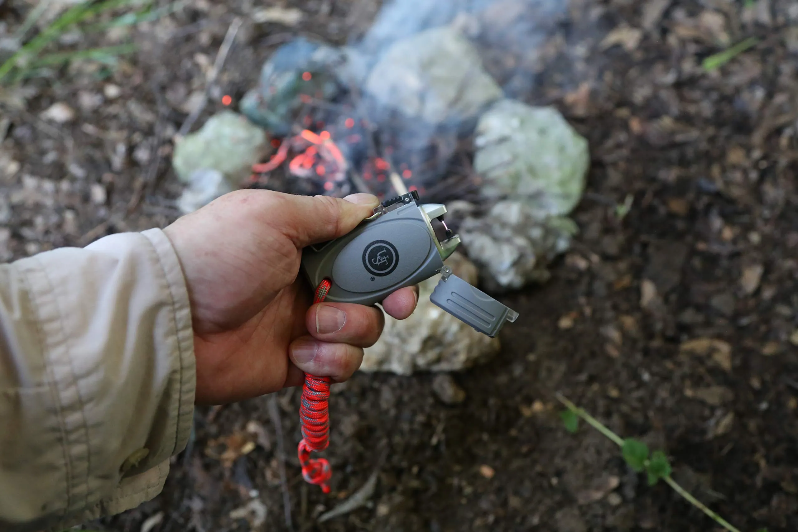 Ultimate Survival Technologies - TekFire LED Fuel-Free Lighter